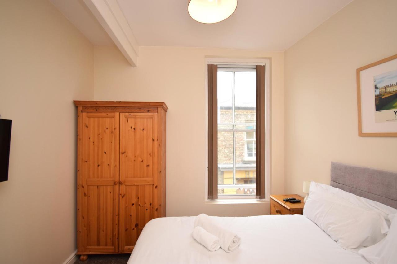Malton Central Apartments Buitenkant foto